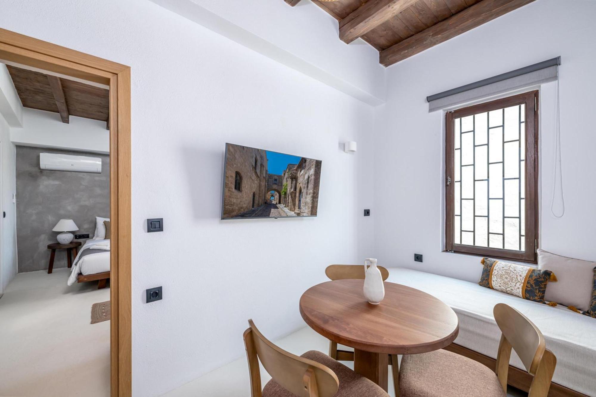 Elia Suites - Old Town Rhodes City Kamer foto